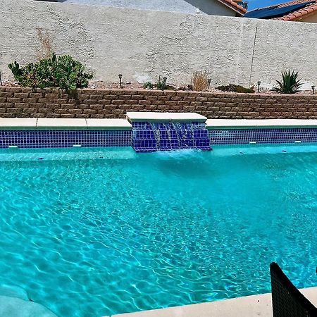Amazing Heated Pool And Private Hot Tub 3Br In Heart Of Lv Villa Las Vegas Ngoại thất bức ảnh