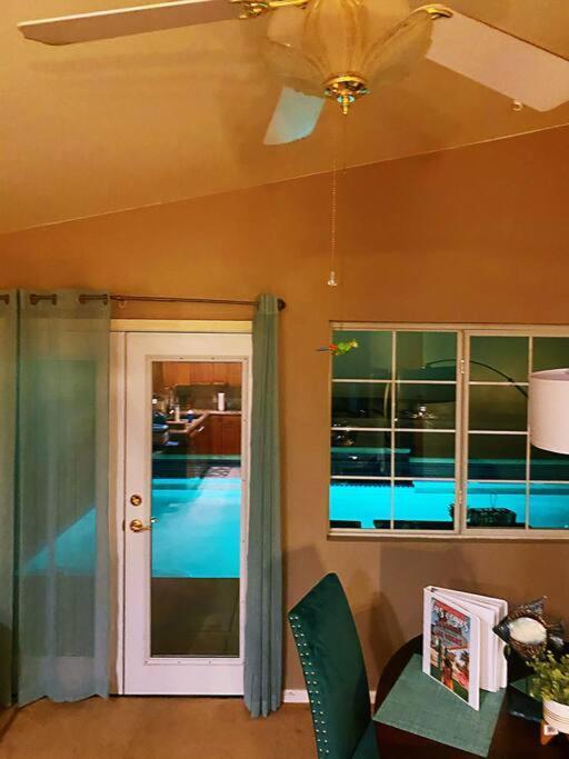 Amazing Heated Pool And Private Hot Tub 3Br In Heart Of Lv Villa Las Vegas Ngoại thất bức ảnh